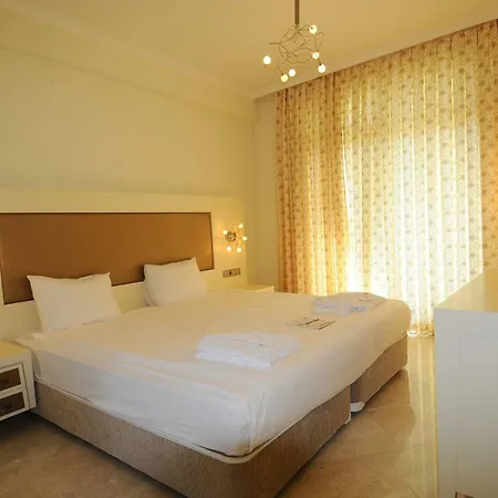 Gold City Premium Private Pool With Free Aqua Park Appartement
